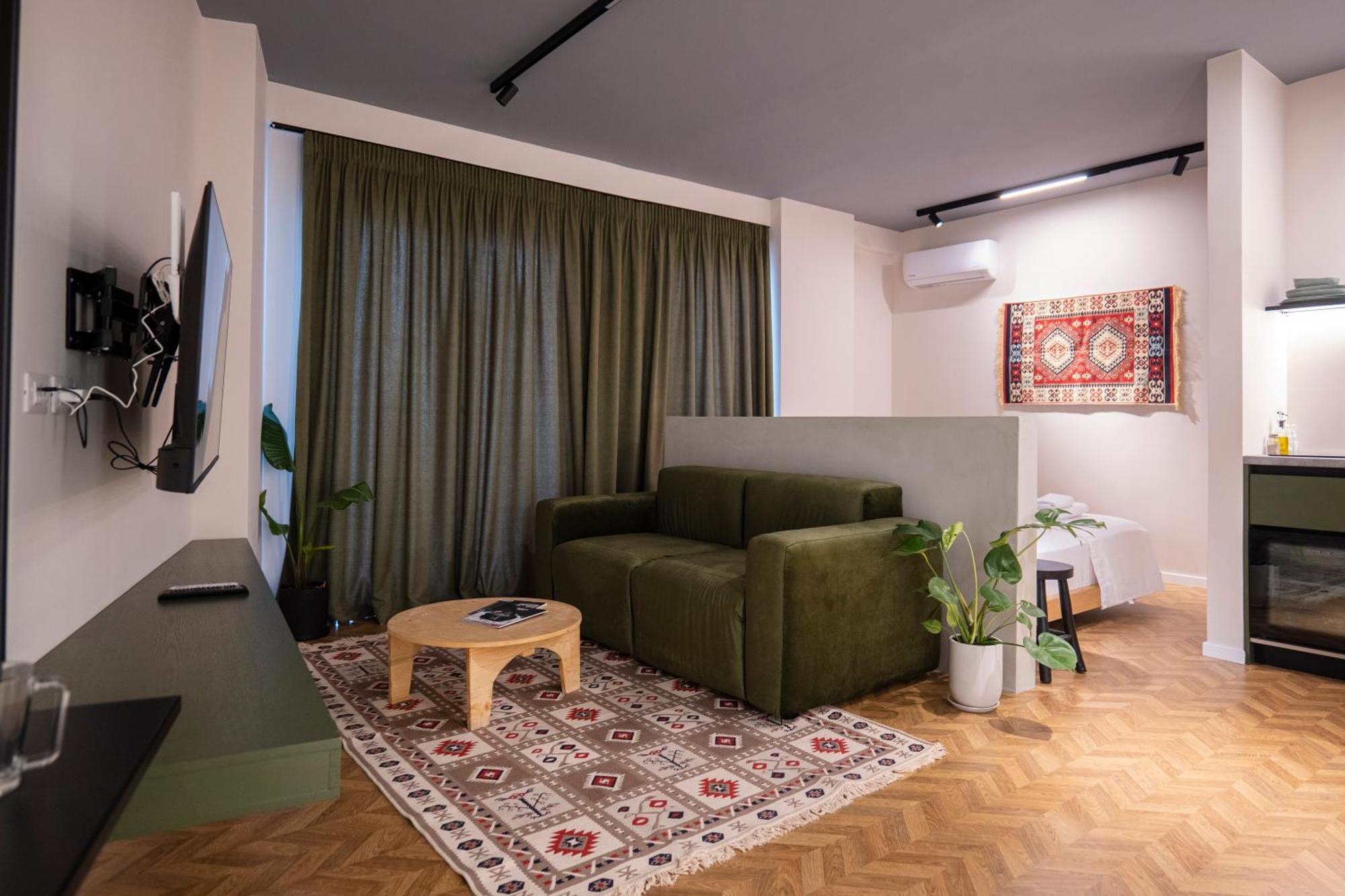 Muz Studios 地拉那 外观 照片